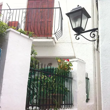 House Vogiatzi * Skiathos stad