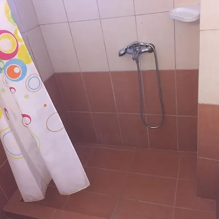 House Vogiatzi بيت ضيافة *