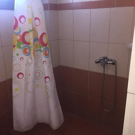 House Vogiatzi بيت ضيافة