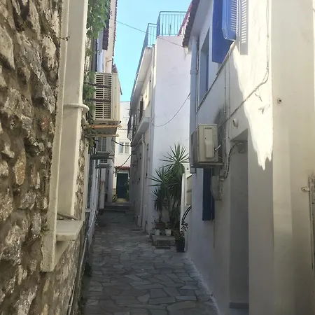بيت ضيافة House Vogiatzi