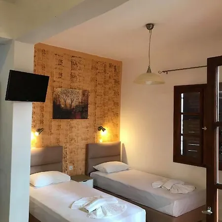 House Vogiatzi بيت ضيافة *