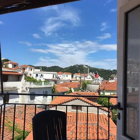 بيت ضيافة House Vogiatzi